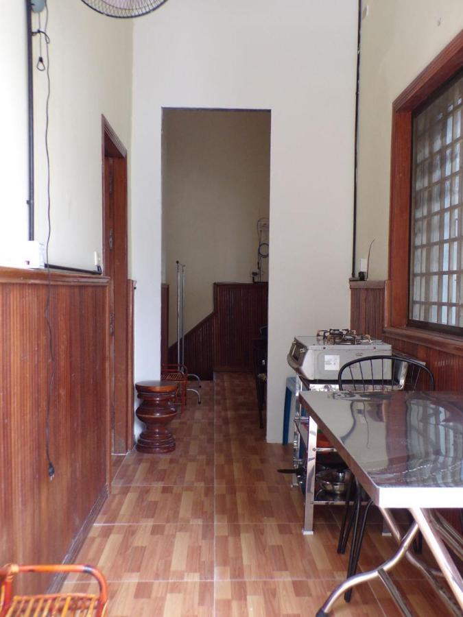 Dimocrata Apartment Phnom Penh Bagian luar foto
