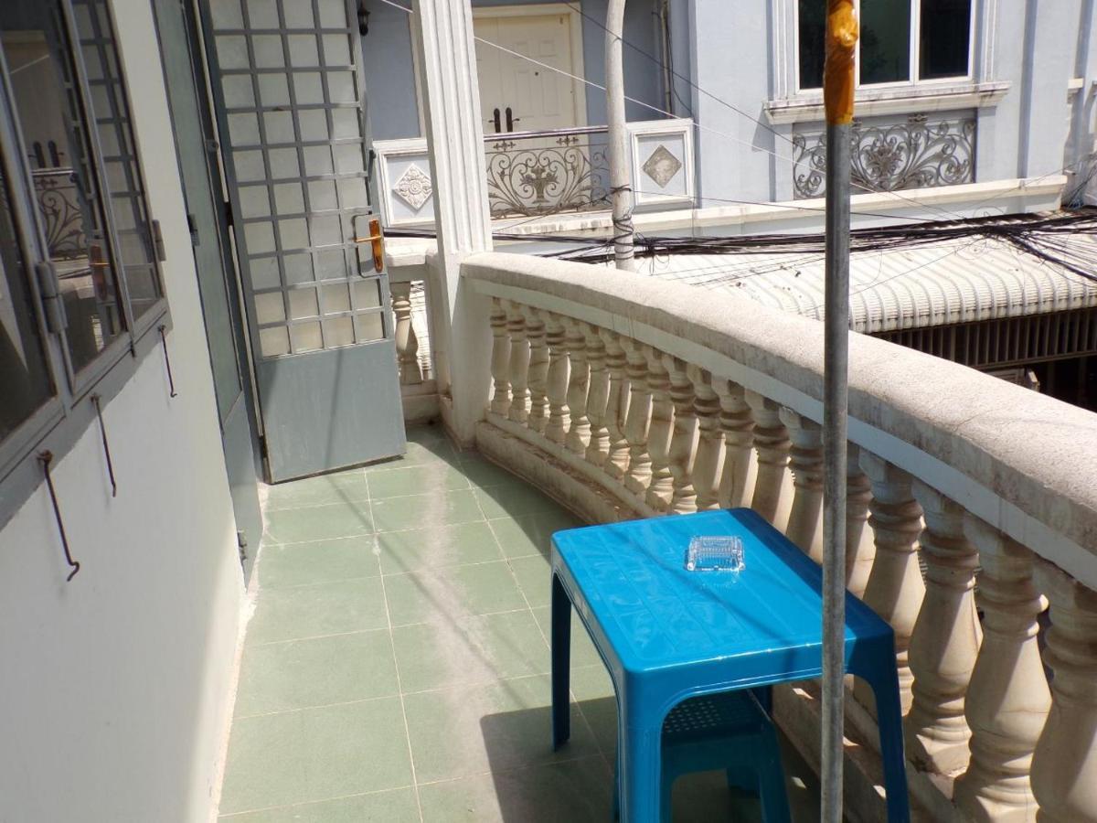Dimocrata Apartment Phnom Penh Bagian luar foto